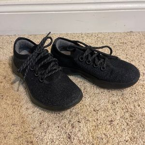 Allbirds Soft Comfy Black Sneakers